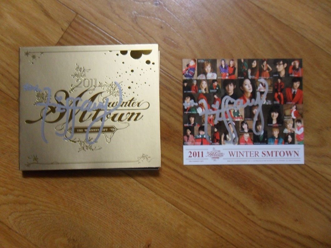 【クリックで詳細表示】少女時代 しょうじょじだい サイン ひばいひん 非売品 SM SNSD ( Girls Generation ) 2011 Sm Winter Album Not For Sale Promo Alb