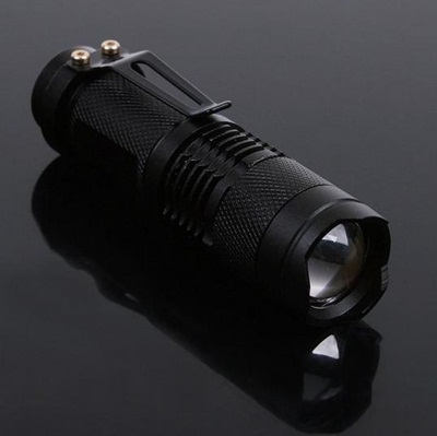 【クリックでお店のこの商品のページへ】Mini LED Torch 7W 300LM CREE Q5 LED Flashlight Adjustable Focus Zoom flash Light Lamp