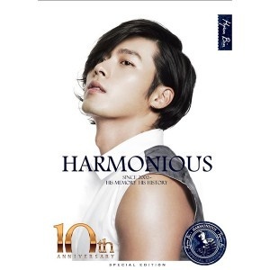 【クリックで詳細表示】【お取り寄せ品】【送料無料】HYUN BIN - 10th Anniversary Official Photo Book「HARMONIOUS」ヒョンビン10周年記念公式写真集(4DVD＋写真集)
