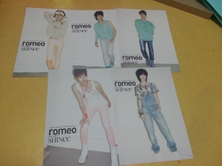 【クリックで詳細表示】シャイニー SM SHINEE ひばいひん 非賣品 SM Shinee Romeo Teaser Promo Poster