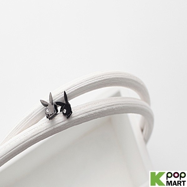 【クリックで詳細表示】B1A4 Cubic Eye Bunny Earring？.../Shipped from Korea