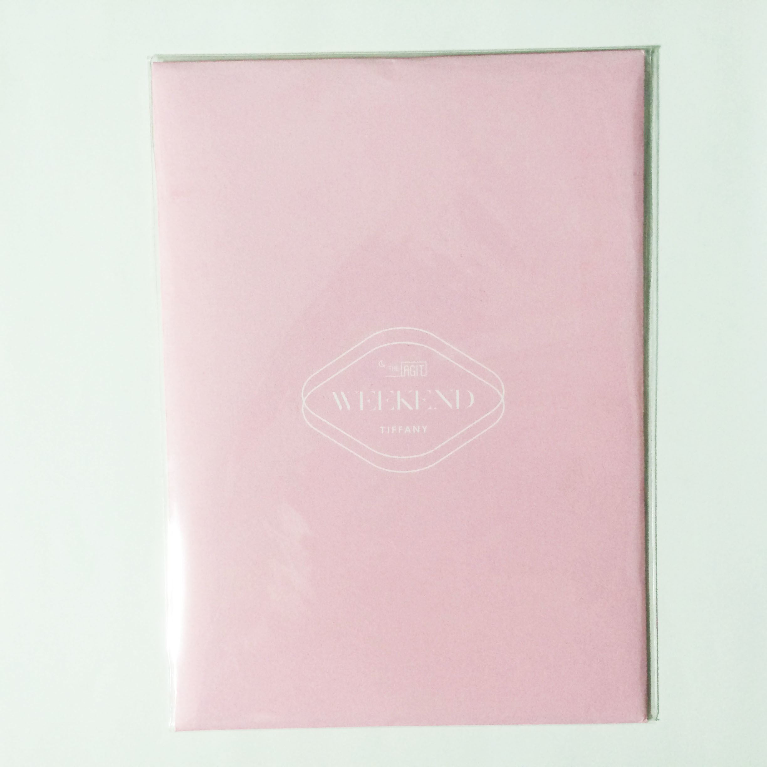 【クリックでお店のこの商品のページへ】SM EntertainmentSM Coex Girls Generation Tiffany Weekend THE AGIT Official Postcard Set