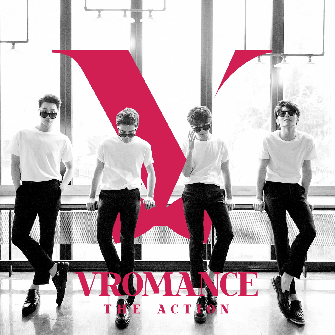【クリックで詳細表示】[Loen Entertainment]VROMANCE - Action [1st Mini Album]