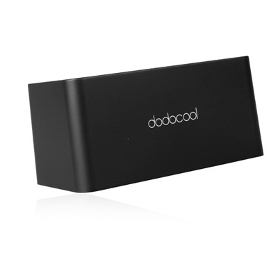 【クリックでお店のこの商品のページへ】dodocool USB 3.0 2.5 /3.5 SATA垂直ハードディスクHDDドッキングステーション