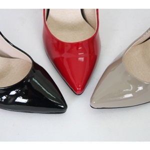 【クリックで詳細表示】[H by carolyne]エナメルスティレットヒール/きっさきくつ/Enamel stiletto heels