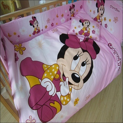 Qoo10 Beautiful Seven Pieces Minnie Mouse Baby Bedding Set