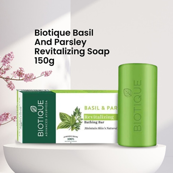 Qoo10 - Biotique Basil And Parsley Revitalizing Body Soap 150g