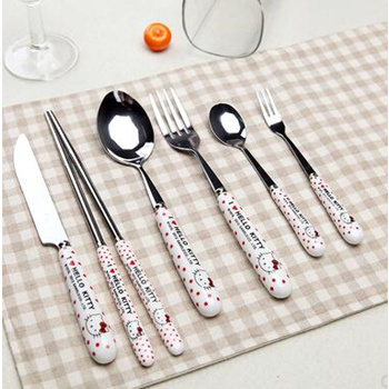 https://gd.image-gmkt.com/CUTE-CARTOON-HELLO-KITTY-JINGLE-CAT-STAINLESS-STEEL-SPOON-KNIFE/li/121/536/1208536121.g_350-w-et-pj_g.jpg