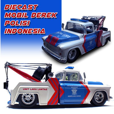 Mainan Mobil Derek Besar