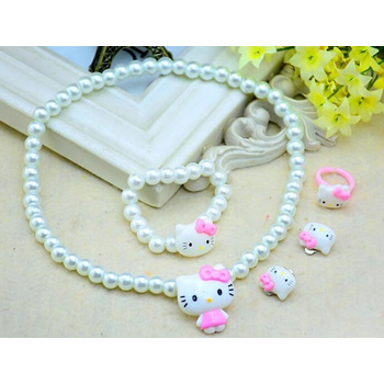 elastic pearl necklace