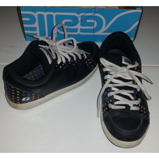 gallaz skate shoes