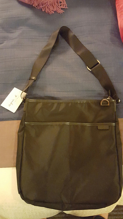 Qoo10 - Japan Agnes B sling bag : Bag & Wallet