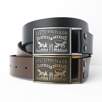 Levi's mens Leather Belt With Plaque Buckle : : Clothing, Shoes &  Accessories