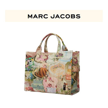  Marc Jacobs The Jacquard Camera Bag : Electronics