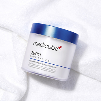 MEDICUBE Zero Pore Pad + Portable Case SET Sebum Control Pore Care