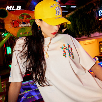 MLB Korea - Basic Logo T-Shirt