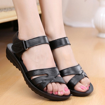 New trend 2025 sandals 2019