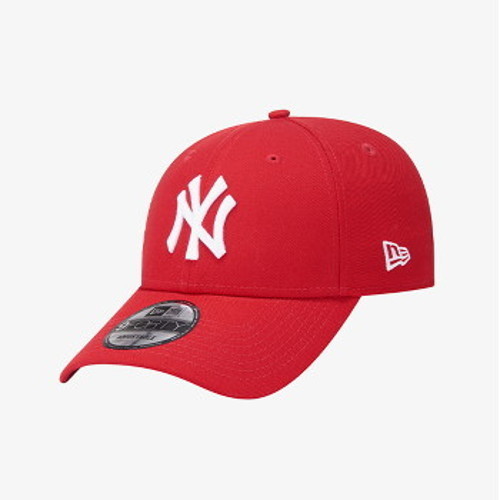 Qoo10 - [New Era] 2020 Basic New York Yankees Ball Cap Red 12359631 ...