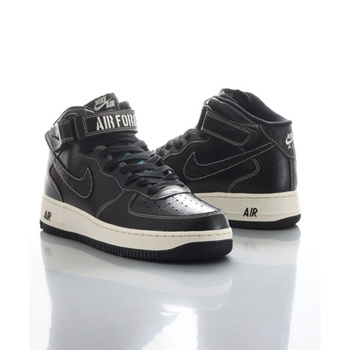 Qoo10 - Japanese style genuine Nike Air Force 1 07 LV8 men's shoes / NIKE  AIR  : Athletic & Outdo