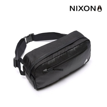 Nixon fountain sling pack hotsell