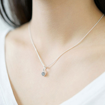 Pandora hot sale moonstone necklace