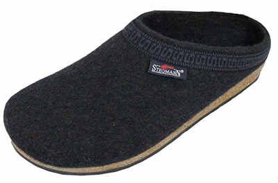 stegmann clogs retailers