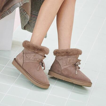 Ugg best sale shoe strings