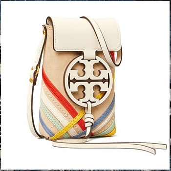 Qoo10 - TORY BURCH KIRA CHEVRON SMALL CAMERA BAG 53113(=60227