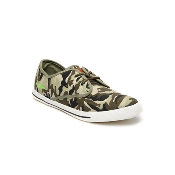 Wildcraft olive green on sale shoes