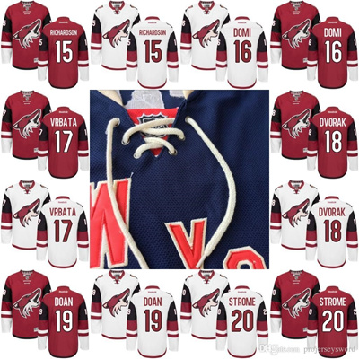 coyotes jersey