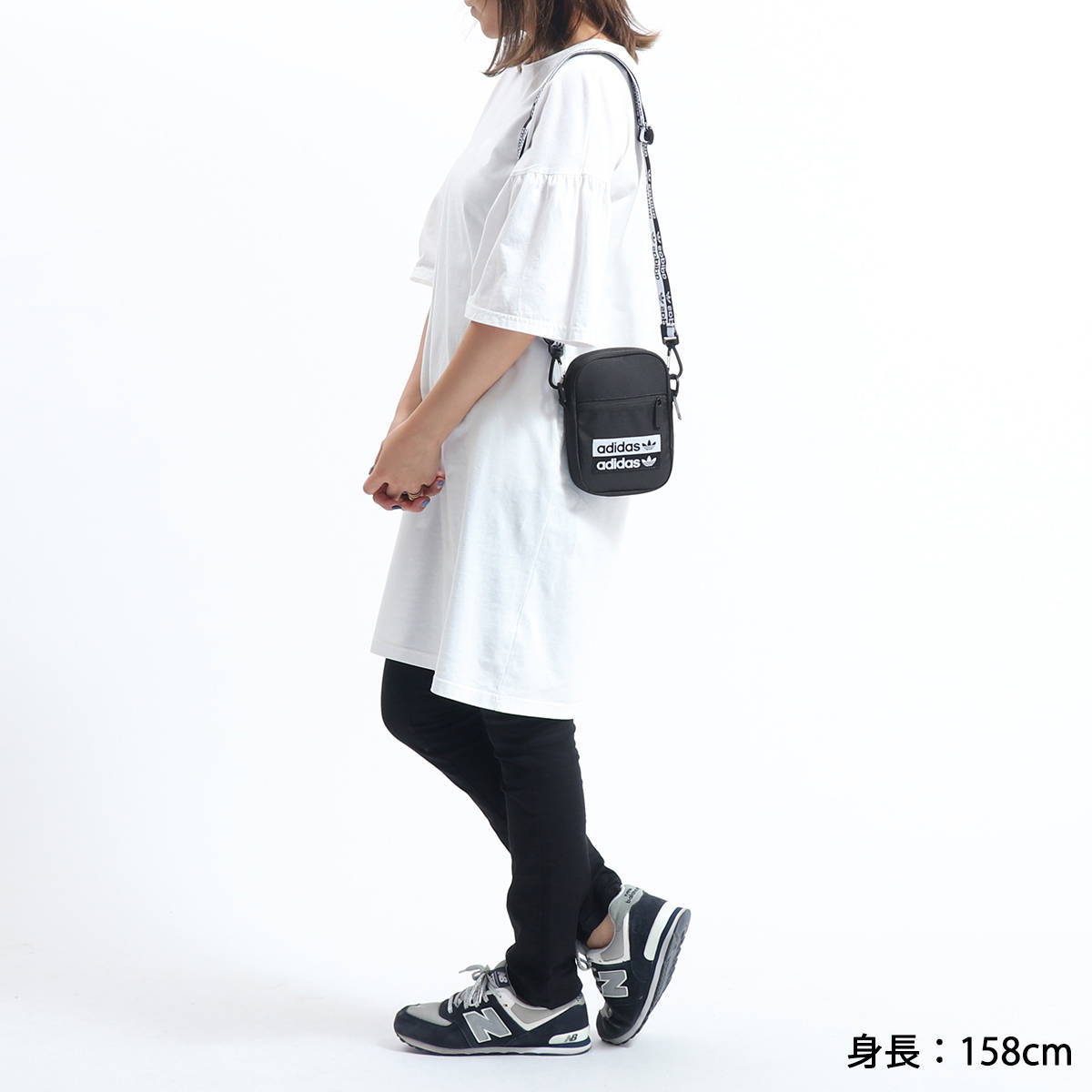 Qoo10 - Shoulder pouch adidas Originals mini shoulder VOCAL FEST BAG  compact m : Bag / Shoes / Ac