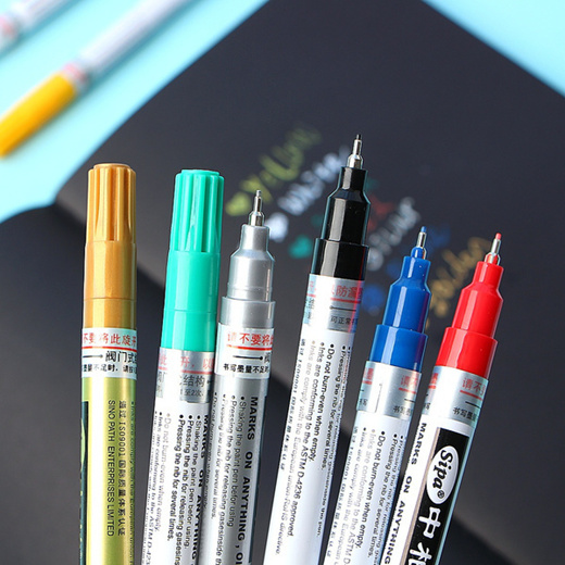 Metallic Marker Extra Fine Point Paint Marker Non-toxic Permanent Marker Pen,  8 Colors 0.7mm