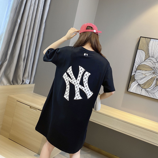 Qoo10 - MLB KOREA Logo Over fit T-Shirts 02 : Women's Clothing