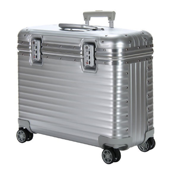 rimowa pilot case for sale