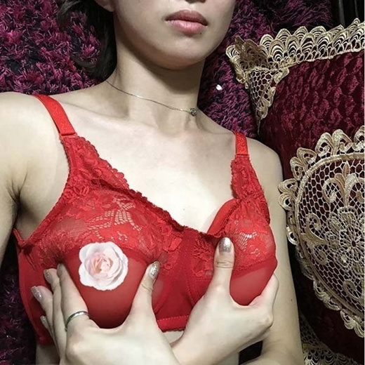 Q&M Womens Plus Size Fake Silicone Breast Pocket Bra Fill Artificial Boobs,XS