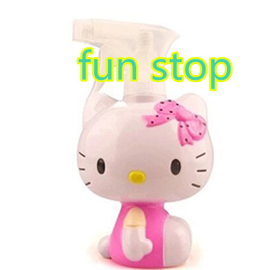 Download 7600 Koleksi Gambar Hello Kitty Di Taman Keren HD