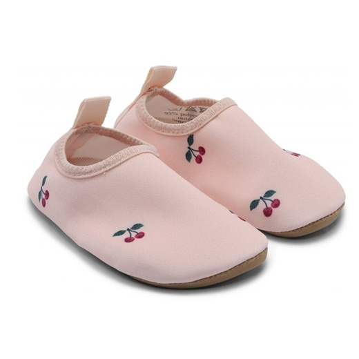 infant water shoes