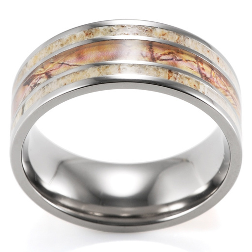 Amazon Com Camo Wedding Rings Set His And Hers 3 Rings Set Stainless Steel And Titanium Size His 07 Hers 05 Jewelry