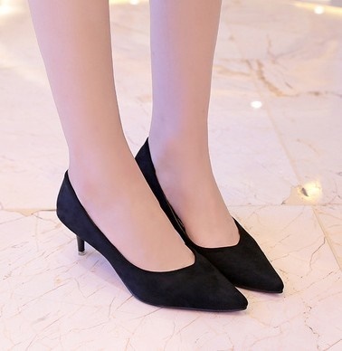 black bridesmaid shoes low heel