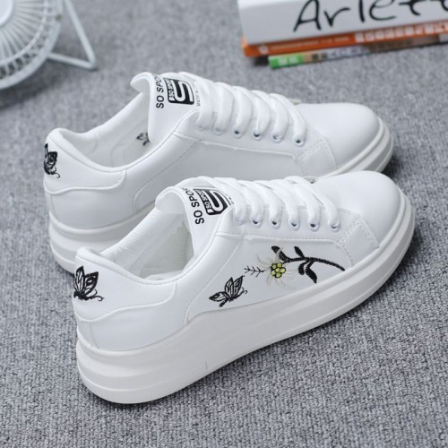 Women Classic White Sneakers Lace Up 