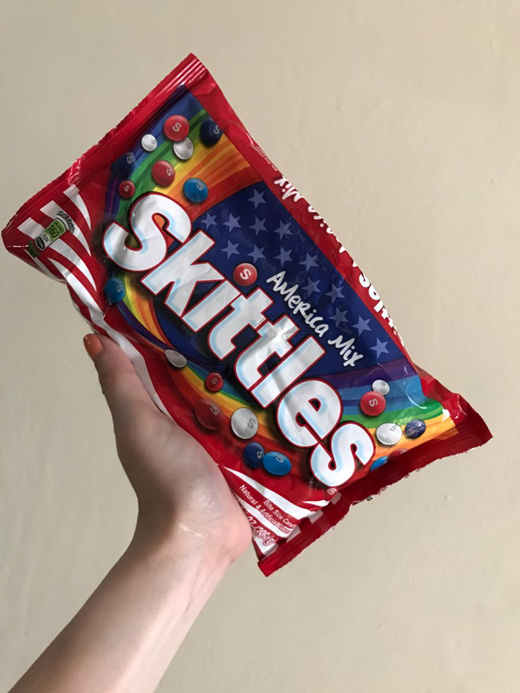 СКИТЛС Love Mix. Skittles America Mix. Торт с мультгероями и СКИТЛС. СКИТЛС из белуги.