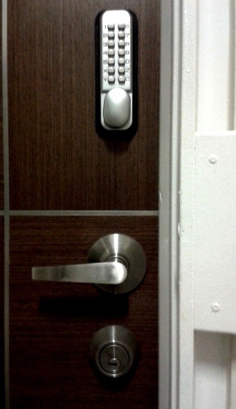 number lock for door