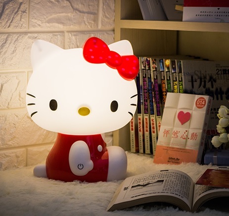 hello kitty touch lamp