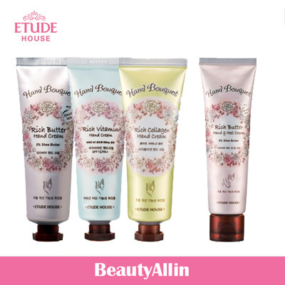 etude hand bouquet