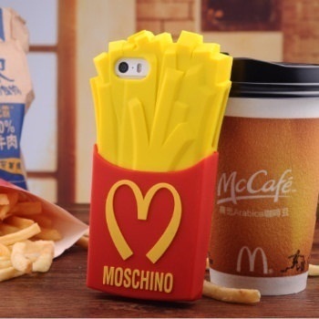 Moschino fries discount iphone 4s case