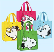 [1+1] 2 Snoopy cartoon canvas bags, literary student handbags, hand-carrying shopping bags, versatile felt bags for class