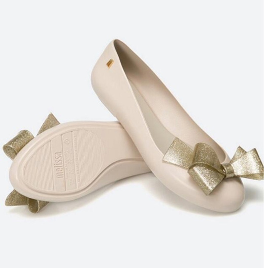 Melissa space love sales
