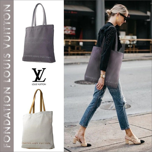 Louis Vuitton, Bags, New Louis Vuitton Fondation Museum Cotton Tote Bag  Gray Rare Limited Lv