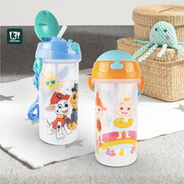 550ML Children Bottle for Outdoor Travel School Cute Cartoon Animal Baby  Water Bottle with Shoulder Strap for Boy Girl