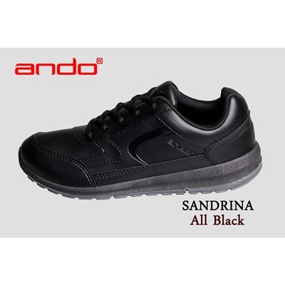 SANDRINA_All Black